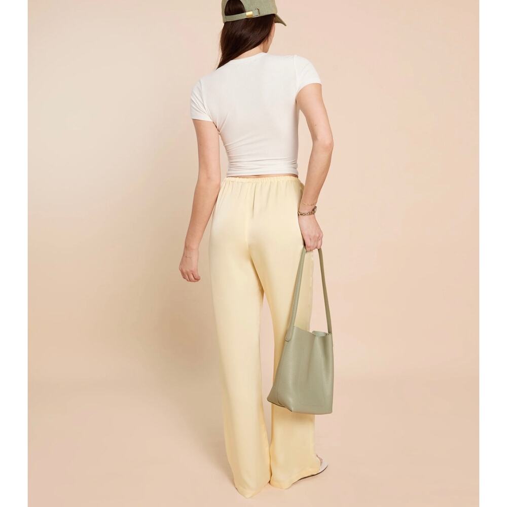 New $122 Caara Ivanna butter yellow satin pants sz M - Picture 3 of 7